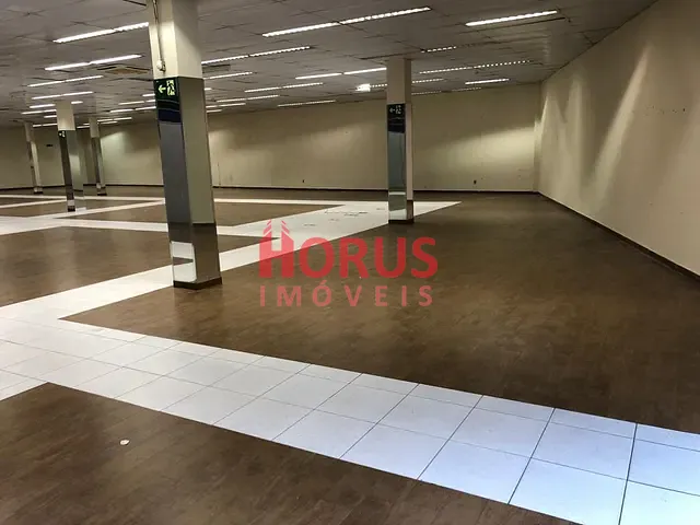 Galpão / Barracão com 750m², para alugar, no bairro Freguesia do Ó em São Paulo