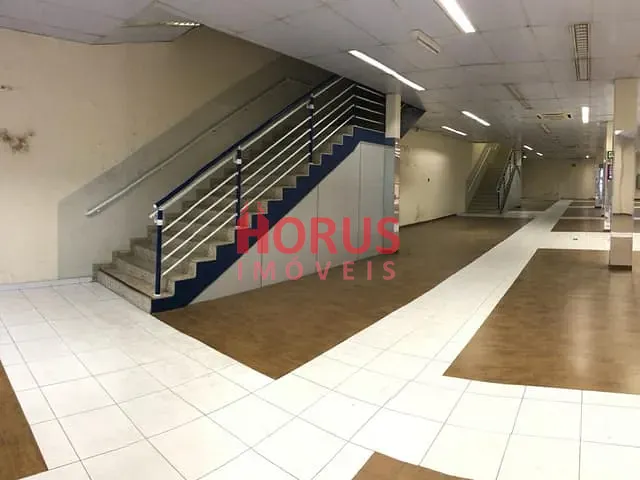 Galpão / Barracão com 750m², para alugar, no bairro Freguesia do Ó em São Paulo