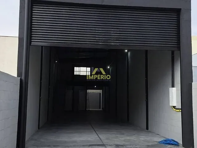 Galpão / Barracão com 384m², à venda, no bairro Jardim Municipal em Salto