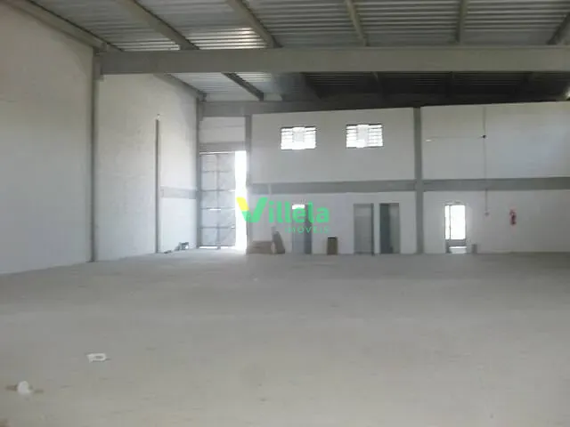 Galpão / Barracão com 700m², para alugar, no bairro Una em Itaquaquecetuba