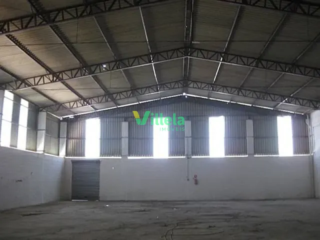 Galpão / Barracão com 700m², para alugar, no bairro Una em Itaquaquecetuba