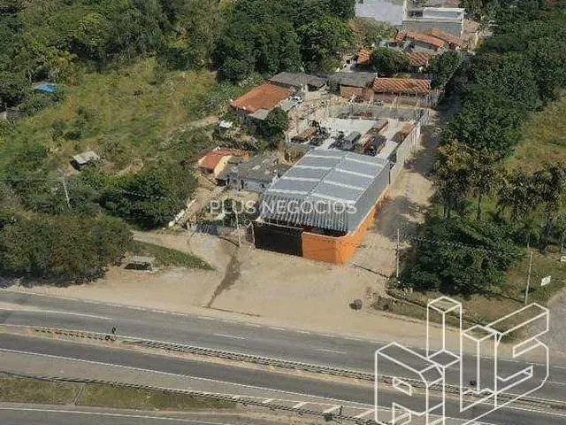 Galpão / Barracão à venda, no bairro Vila Assis em Sorocaba