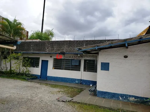 Galpão / Barracão com 4580m², à venda, no bairro Parque Jaçatuba em Santo André