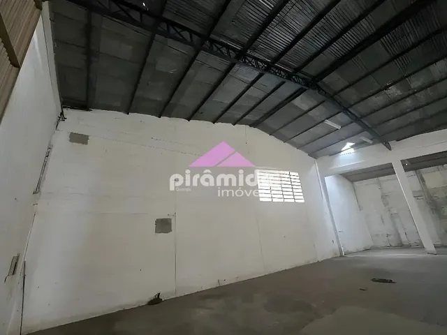 Galpão com 1000m², à venda ou para alugar, no bairro Jardim Satélite em São José Dos Campos