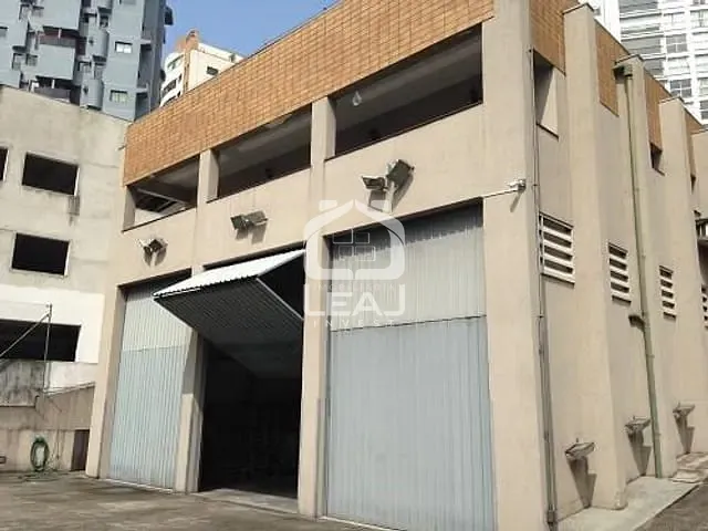 Galpão / Barracão com 970m², à venda, no bairro Vila Andrade em São Paulo