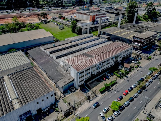 Galpão / Barracão com 6000m², à venda ou para alugar, no bairro Alphaville Empresarial em Barueri