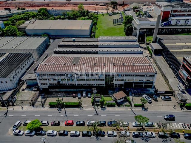 Galpão / Barracão com 6000m², à venda ou para alugar, no bairro Alphaville Empresarial em Barueri