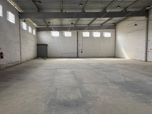 Foto do Galpão / Barracão - Galpão em Itaquaquecetuba | Imobiliária Villela Imóveis