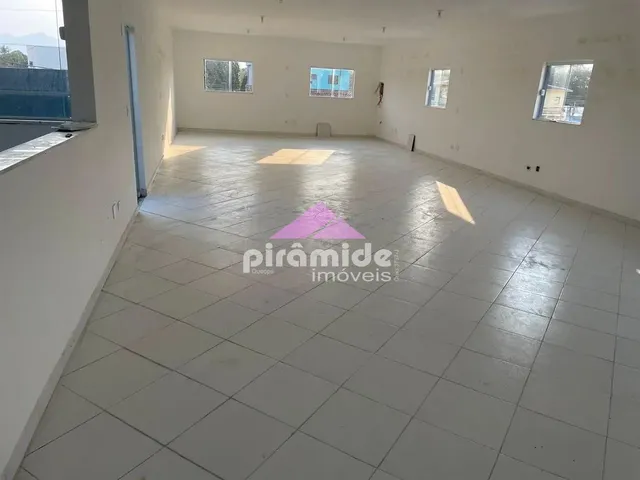 Galpão com 400m², para alugar, no bairro Travessão em Caraguatatuba