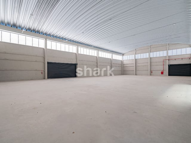 Galpão / Barracão com 2008m², à venda, no bairro Tamboré em Santana de Parnaíba