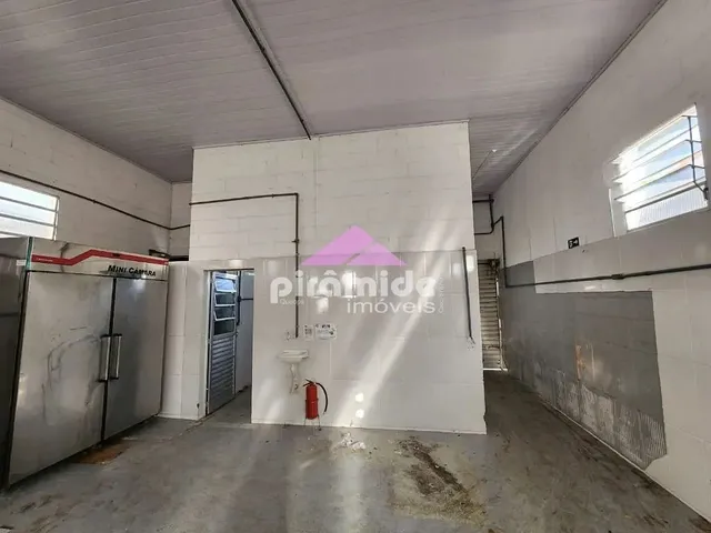 Galpão com 300m², à venda ou para alugar, no bairro Parque Industrial em São José Dos Campos