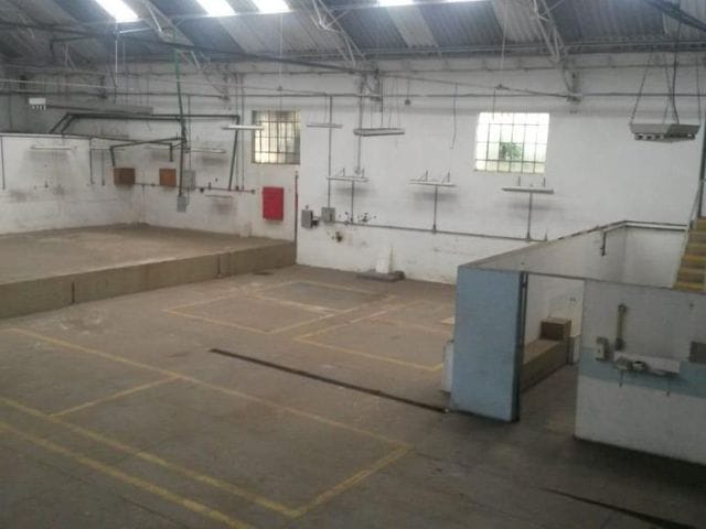 Galpão / Barracão com 1080m², à venda, no bairro Vila Gumercindo em São Paulo