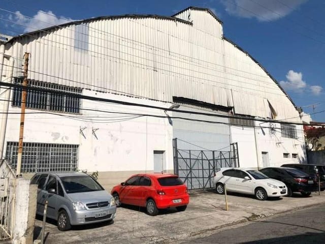 Galpão / Barracão com 1080m², à venda, no bairro Vila Gumercindo em São Paulo