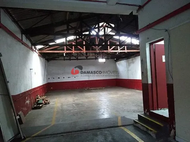 Galpão / Barracão à venda, no bairro Osvaldo Cruz em São Caetano do Sul
