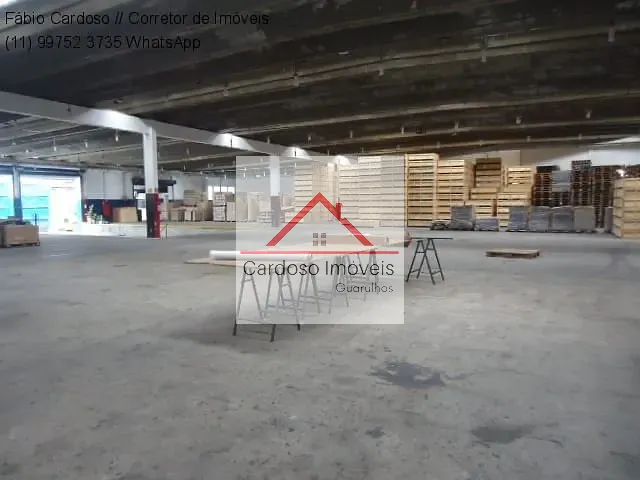 Galpão / Barracão com 9800m², à venda, no bairro Jardim Santa Francisca em Guarulhos