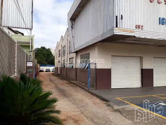 Galpão / Barracão com 3600m², à venda, no bairro Vila Helena em Sorocaba
