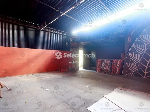 Galpão / Barracão com 635m², para alugar, no bairro Jardim Pilar em Mauá
