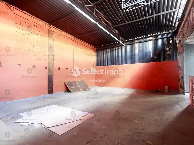 Galpão / Barracão com 635m², para alugar, no bairro Jardim Pilar em Mauá