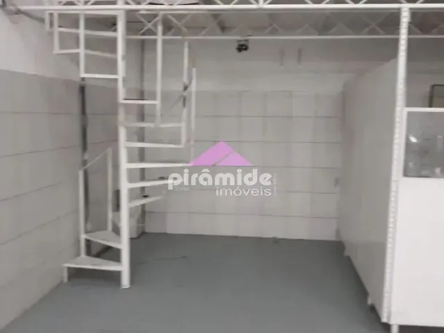Galpão com 300m², à venda, no bairro Jardim San Marino em São José Dos Campos