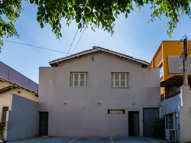 Foto do Galpão - Galpão comercial para venda em Várzea de Baixo, 384m² | Lares e Andares Imóveis