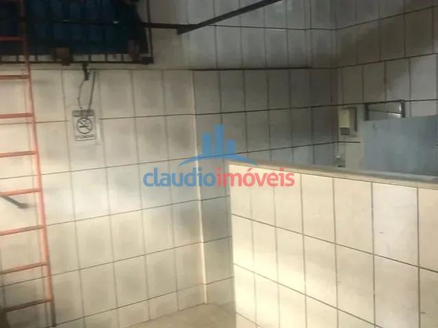 Galpão / Barracão para alugar, no bairro São José do Turvo em Barra do Piraí