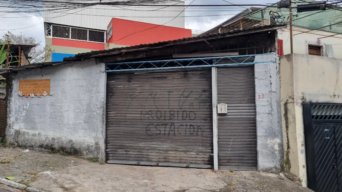 Galpão comercial para venda em Jardim Mariane, 144m²