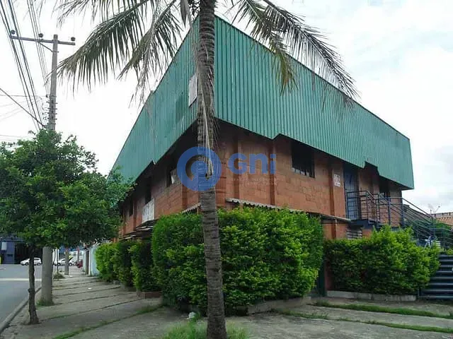 Galpão / Barracão à venda ou para alugar, no bairro Não informado em Sorocaba