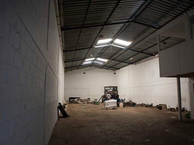 Galpão / Barracão com 460m², para alugar, no bairro Venda Nova em Belo Horizonte