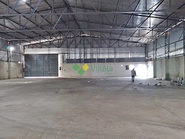 Foto do Galpão / Barracão - Galpão / Depósito / Armazém em Calmon Viana  -  Poá | Villela Imóveis