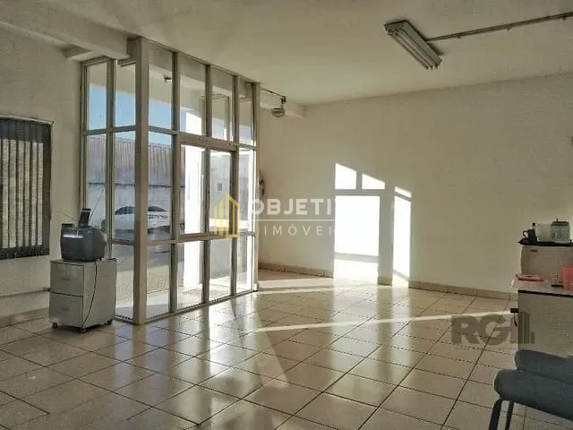 Galpão / Barracão à venda ou para alugar, no bairro Anchieta em Porto Alegre