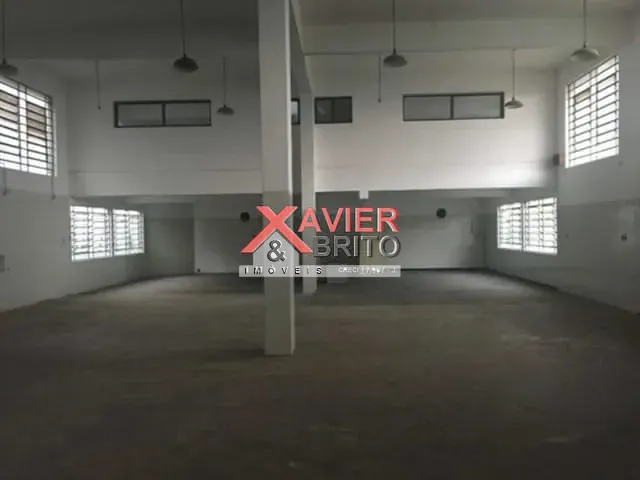 Galpão / Barracão com 800m², à venda, no bairro Vila Nova York em São Paulo
