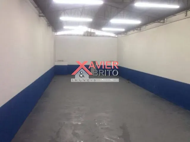 Galpão / Barracão com 400m², à venda, no bairro Vila Nova York em São Paulo