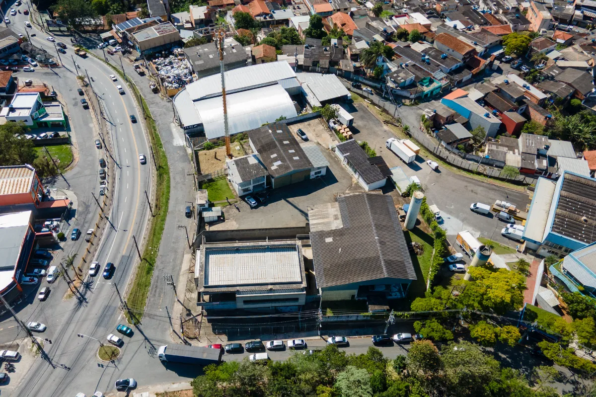 Galpão comercial para venda e locação em Jardim Montesano, 4,066m²