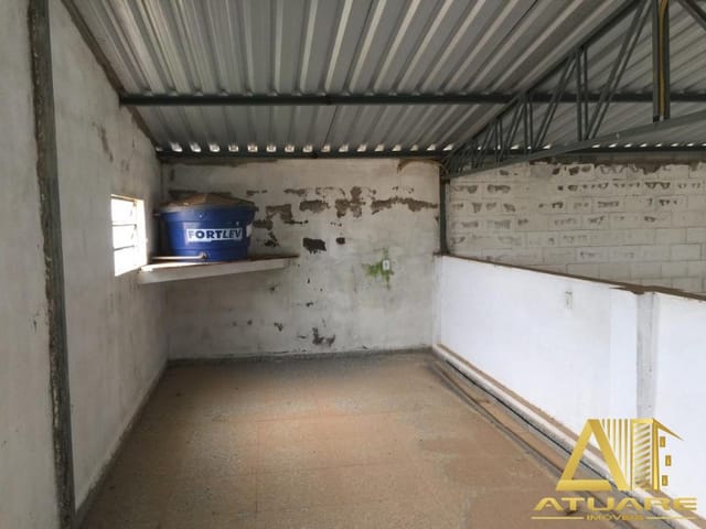 Galpão / Barracão com 108m², para alugar, no bairro São Geraldo em Pouso Alegre