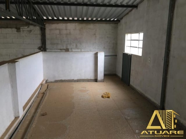 Galpão / Barracão com 108m², para alugar, no bairro São Geraldo em Pouso Alegre