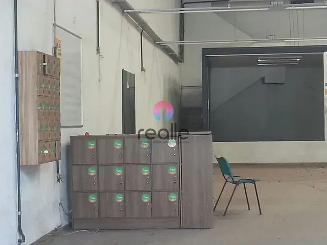 Galpão / Barracão com 500m², para alugar, no bairro Guarani em Belo Horizonte