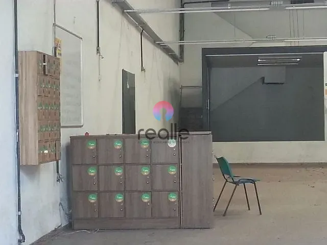 Galpão / Barracão com 500m², para alugar, no bairro Guarani em Belo Horizonte