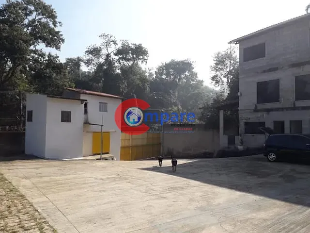 Galpão / Barracão com 2200m², para alugar, no bairro Veraneio Maracanã em Itaquaquecetuba