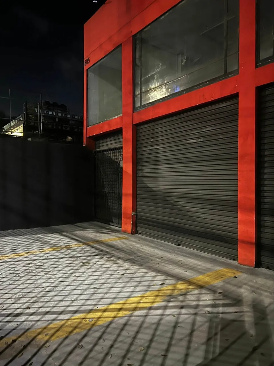 Galpão comercial para venda e locação em Vila Olímpia, 260m²