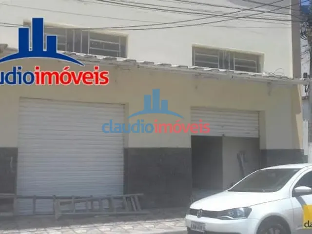 Galpão / Barracão para alugar, no bairro Centro em Quatis