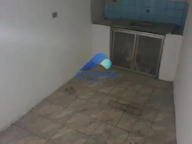 Galpão com 250m², à venda ou para alugar, no bairro Jardim Paulista em São José Dos Campos