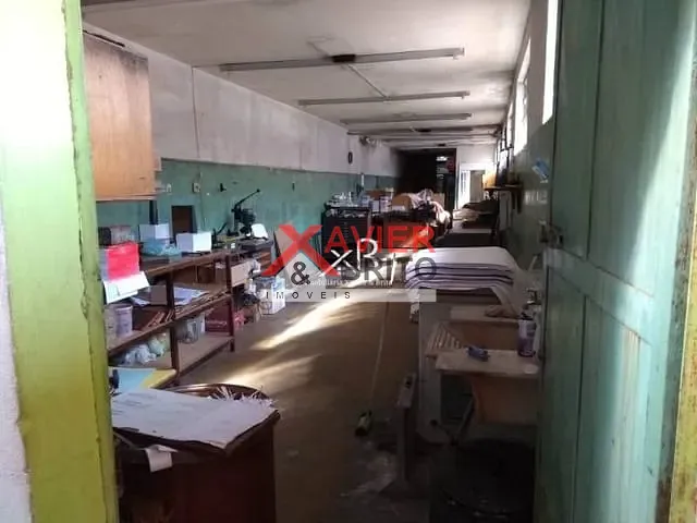 Galpão / Barracão com 350m², à venda, no bairro 4 em São Paulo