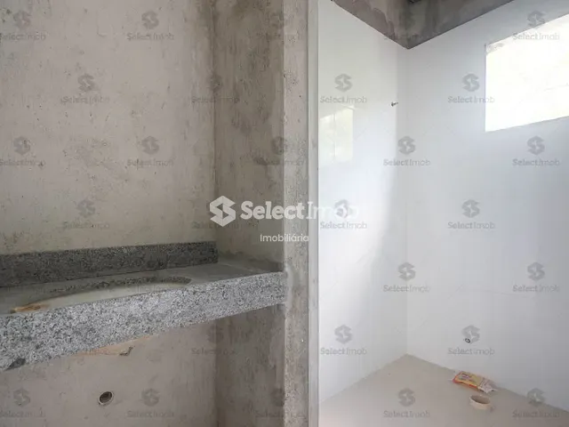 Galpão / Barracão com 220m², para alugar, no bairro Vila Assunção em Santo André