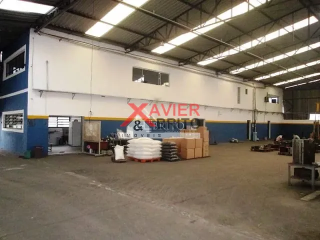 Galpão / Barracão com 2500m², à venda, no bairro Cumbica em Guarulhos