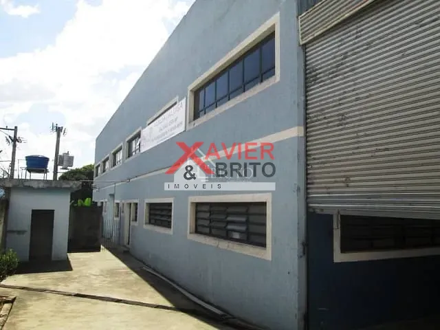 Galpão / Barracão com 2500m², à venda, no bairro Cumbica em Guarulhos
