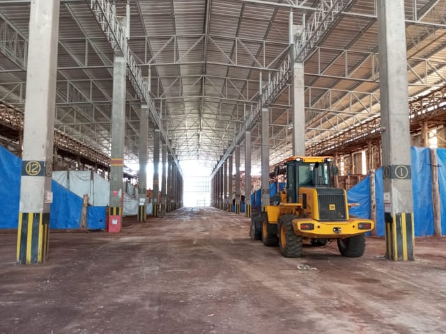 Foto do Galpão - Galpão logístico para venda em Vila San Martin, 11,377m² | Lares e Andares Imóveis