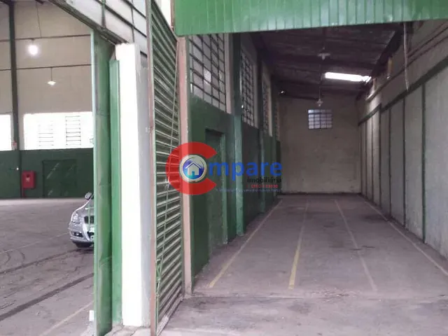 Galpão / Barracão com 1700m², para alugar, no bairro Cidade Industrial Satélite de São Paulo em Guarulhos