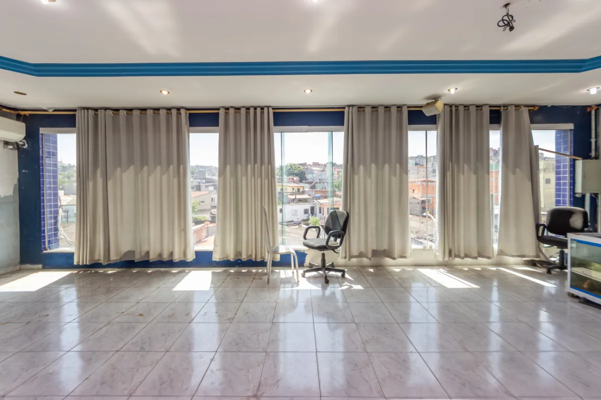 Galpão comercial para venda em Americanópolis, 618m²
