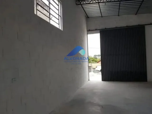 Galpão com 250m², à venda ou para alugar, no bairro Jardim Satélite em São José Dos Campos