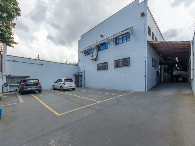 Foto do Galpão - Galpão industrial para venda em Jaraguá, 434m² | Lares e Andares Imóveis